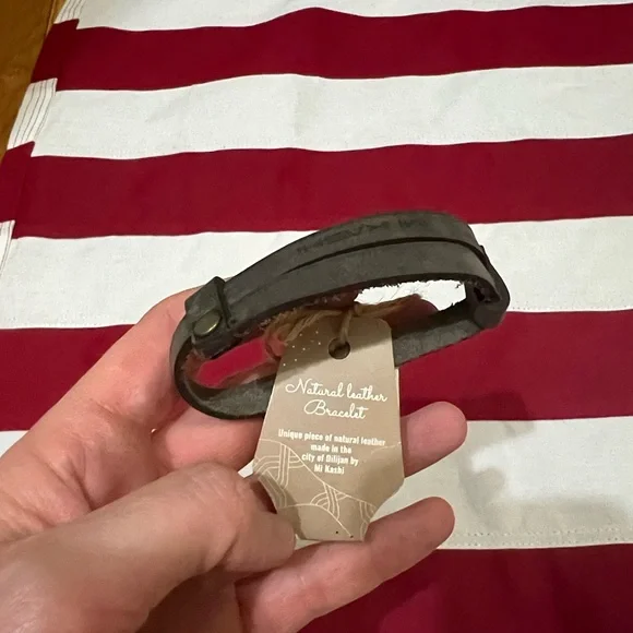 Leather Wrist Bracelet - Picture 7 of 14